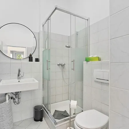 アパート 74 In フリードリヒスハーフェン